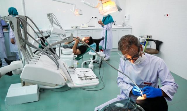 شیوه‌نامه آزمون شفاهی یک رشته دندانپزشکی اعلام شد