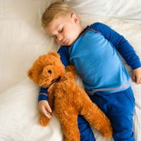 چگونه به کودک آموزش دهیم که خودش بخوابد ​​