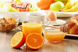 مصرف آب پرتقال در وعده صبحانه