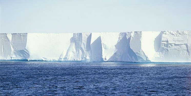 بزرگ‌ترین سکوی یخی جهان 10 برابر سریع‌تر ذوب می‌شود