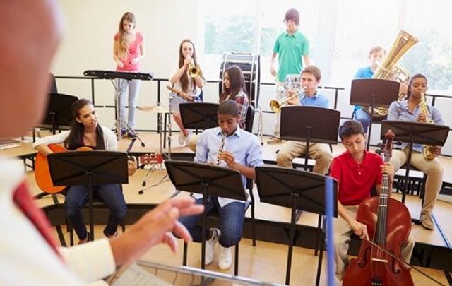 آموزش موسیقی تاثیر مثبتی بر یادگیری دانش‌آموزان دارد