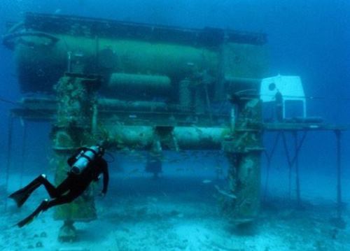 آزمایشی عجیب زیر آب برای سفر به کره ماه