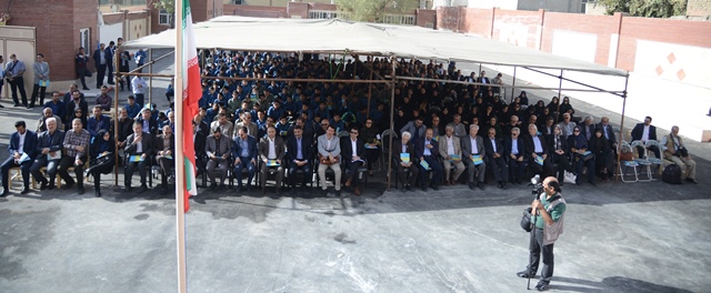 دبیرستان قلم چی منطقه 15 تهران افتتاح و بهره برداری شد