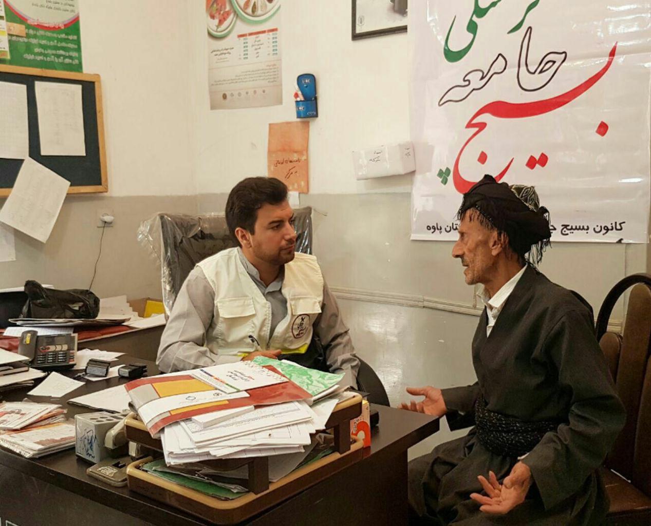 موفقیت 8 بورسیه بنیاد قلم چی از یک خانواده اهل پاوه