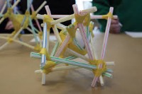 مسابقه «نجات تخم‌مرغ‌ها» در دانشگاه صنعتی سهند تبریز