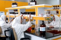 نتایج آزمون‌های ارتقا و ارزشیابی داروسازی اعلام شد