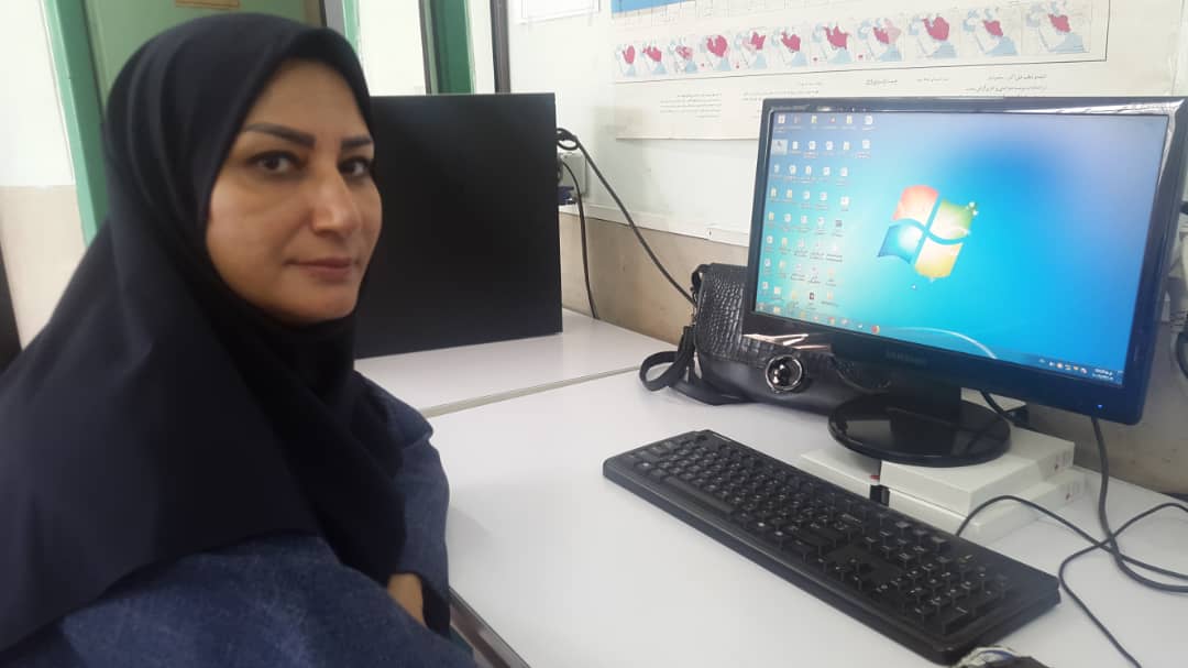 گفت‌وگو با اعظم برمکی، دبیر فیزیک