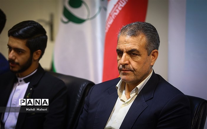 عابدینی :واگذاری تصمیم گیری درباره برگزاری امتحانات به معلمان