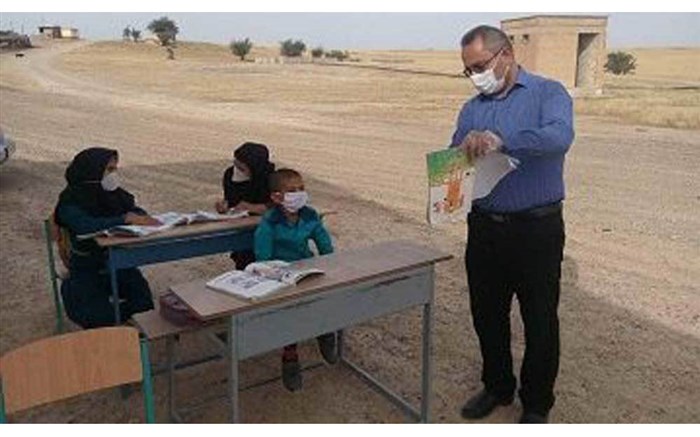 استمرار آموزش با چاشنی عشق به دانش آموزان روستایی