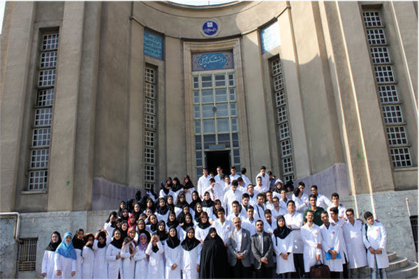 پذیرش پزشکی 30 درصد بیشتر از ظرفیت اعلامی دانشگاه