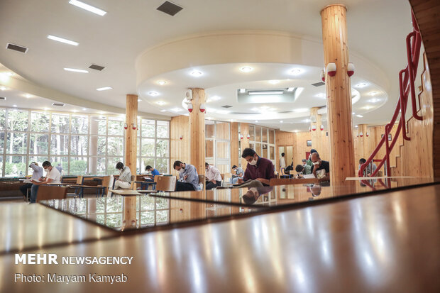 آغاز توزیع کارت کنکور 99