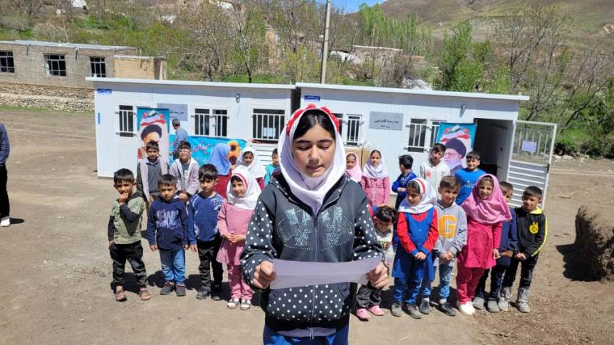 افتتاح 10 مدرسه اهدایی بنیاد قلم‌چی به مناطق زلزله‌زده خوی