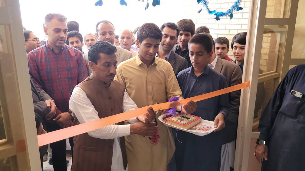 مدرسه بنیاد قلم‌چی در روستای چاه‌احمد شهرستان تفتان افتتاح شد