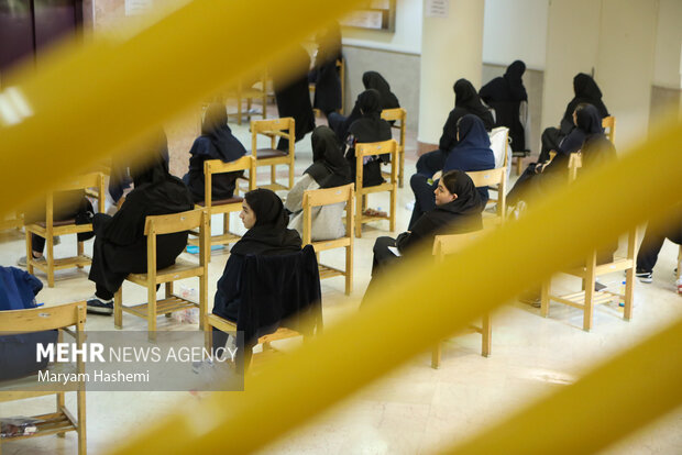 ممنوعیت ثبت نام کنکور1404برای پذیرفته‌شدگان رشته‌های باآزمون 1403