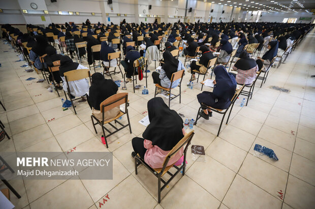 تمدید مهلت انتخاب رشته داوطلبان دانشگاه آزاد کنکور