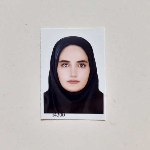 گفت‌وگو با  زهراجمشیدی دوازدهم تجربی از کرمانشاه