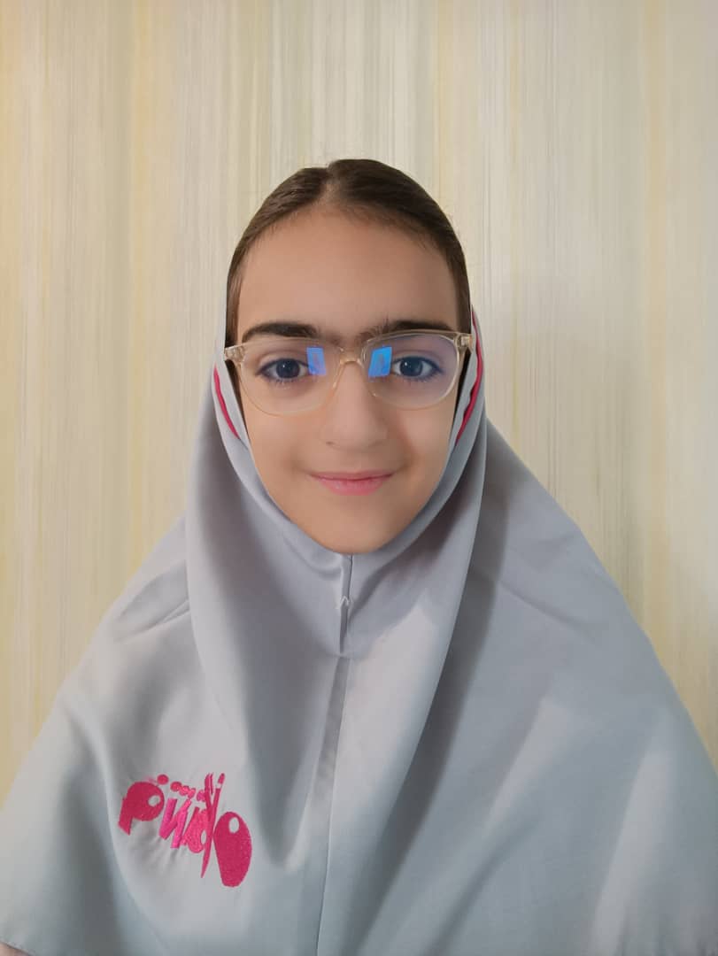 مصاحبه با ویانا حموله؛ دانش‌آموز پایه ششم از شیراز