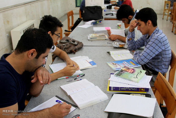 تمدیدمهلت ثبت‌نام در تکمیل ظرفیت پذیرش کاردانی علمی کاربردی 1404