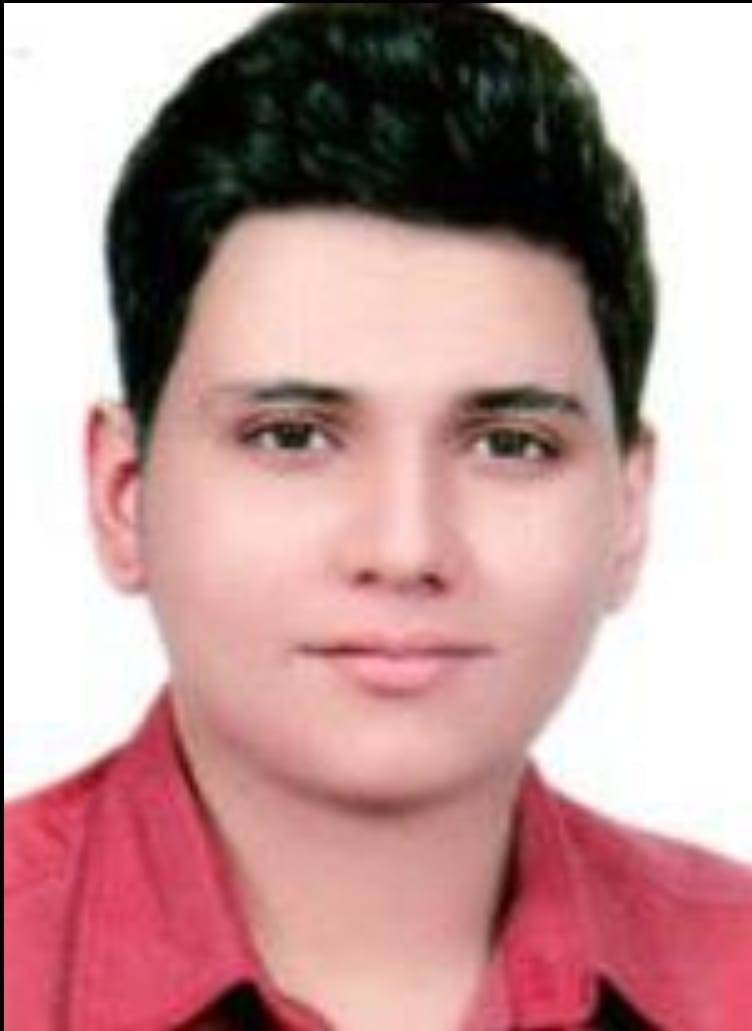 مصاحبه با امیر حسین حقیقی؛ دانش‌آموز پایه دوازدهم تجربی از شیراز