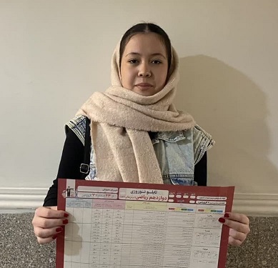 مبینا اکبری، قهرمان پیشرفت