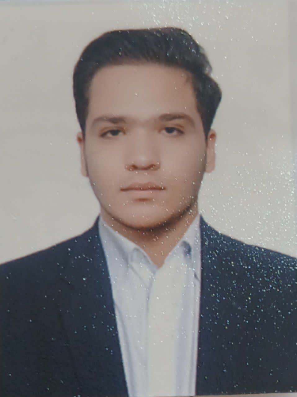 تمرکز بر غلط‌ها و نزده ها، روش تحلیل عباس حسینی