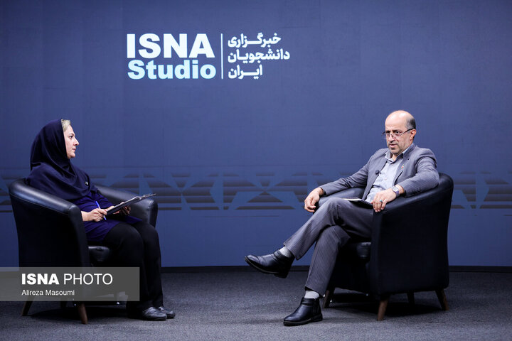 تصحیح بیش از نیمی از اوراق امتحانات نهایی