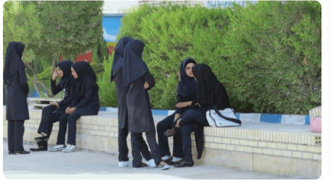 دانش‌آموزان ممتاز برای جایزه نوبل ایرانی کاندید شوند