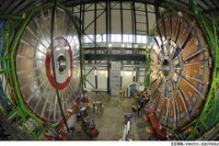 کشف ذره جدید شبیه به بوزون هیگز