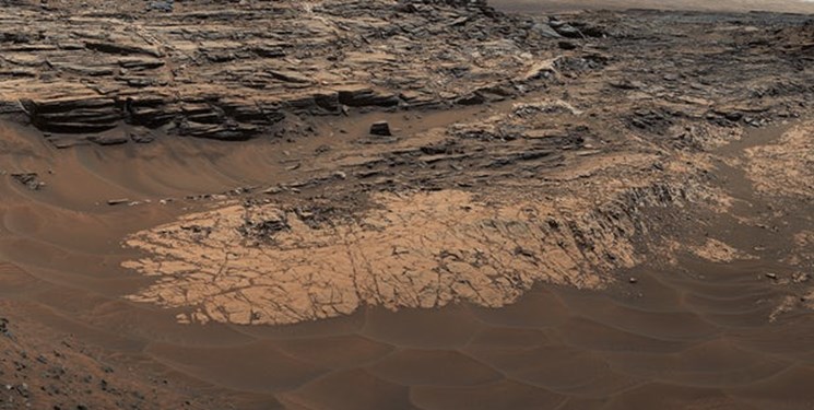 غذای میکروب‌های مریخ، گردو غبار فضایی است