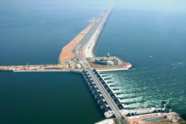 پیشنهاد حصارکشی دریای شمال برای مقابله با افزایش آب دریاها