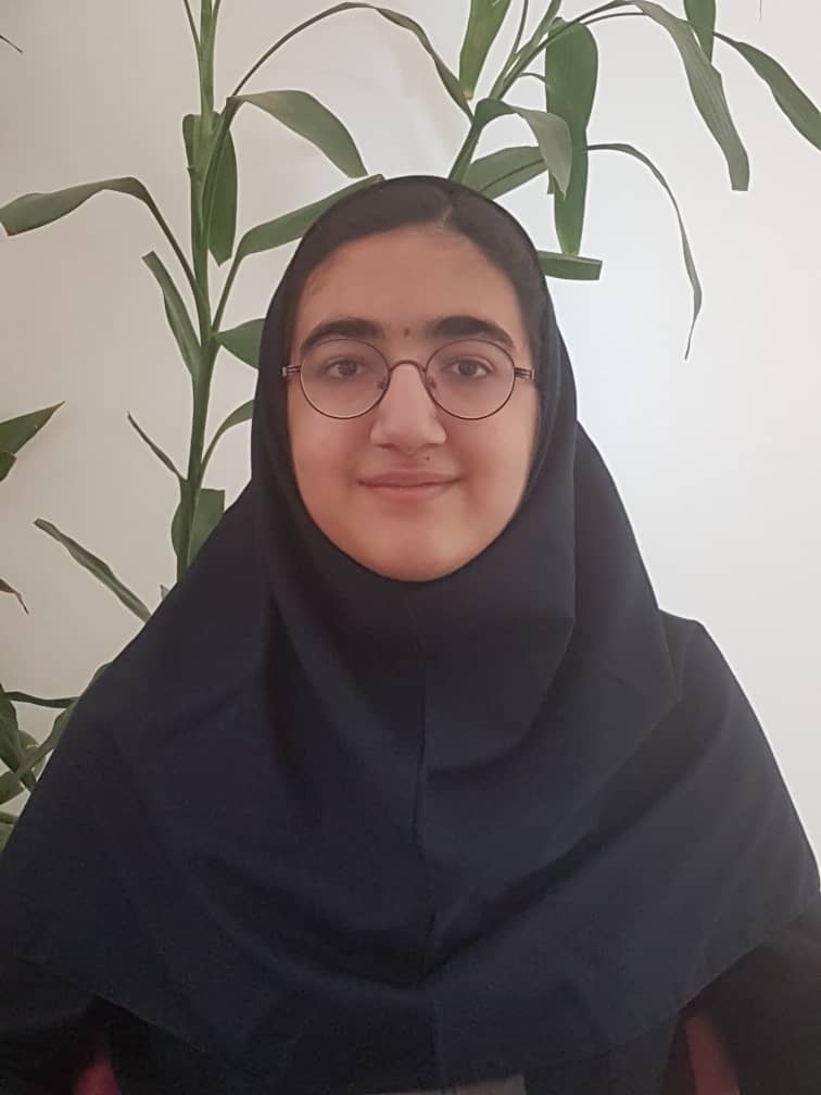 گفت وگو با دینا ایرانپور، کلاس هشتم از اصفهان