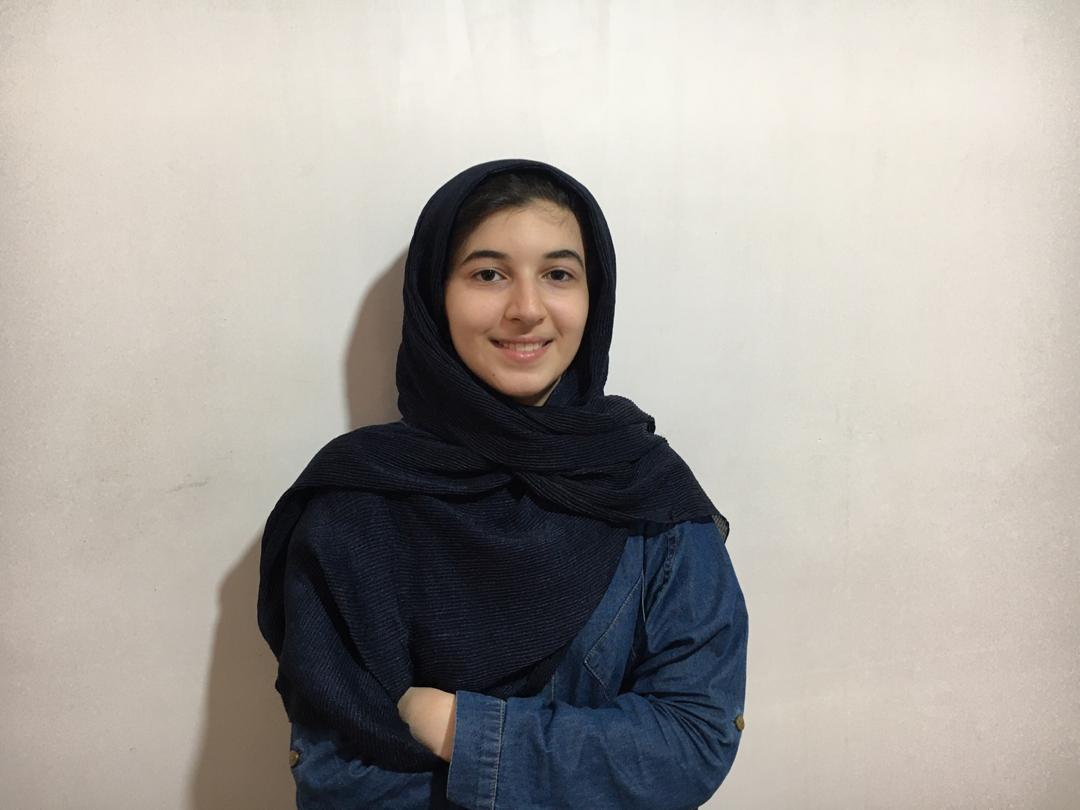 گفت وگو با سانیا انصاری، کلاس نهم از کوهدشت