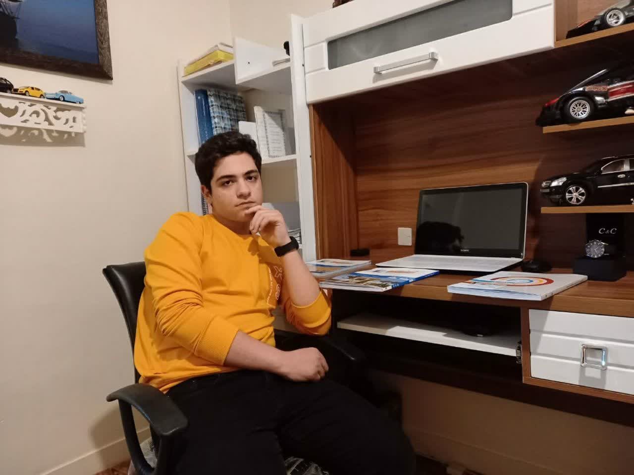 گفتگو با اشکان توکلی ، از سوم ابتدایی تا قبولی در تیزهوشان