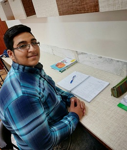 عرفان هزاری:حل سوال و شبیه‌سازی آزمون برای آمادگی در امتحان‌‌