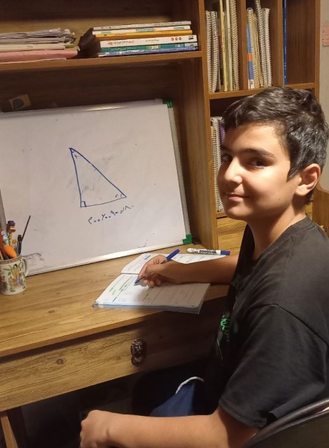 گفت‌و‌گو با هیراد اصغری ؛ دانش‌آموز برتر هشتم