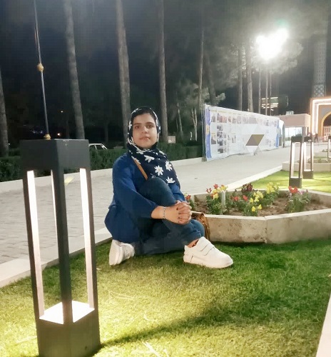 گفتگو با ام البنین ادیب دانش آموزبرتر هفتم ؛ تراز 5300 تا 6400