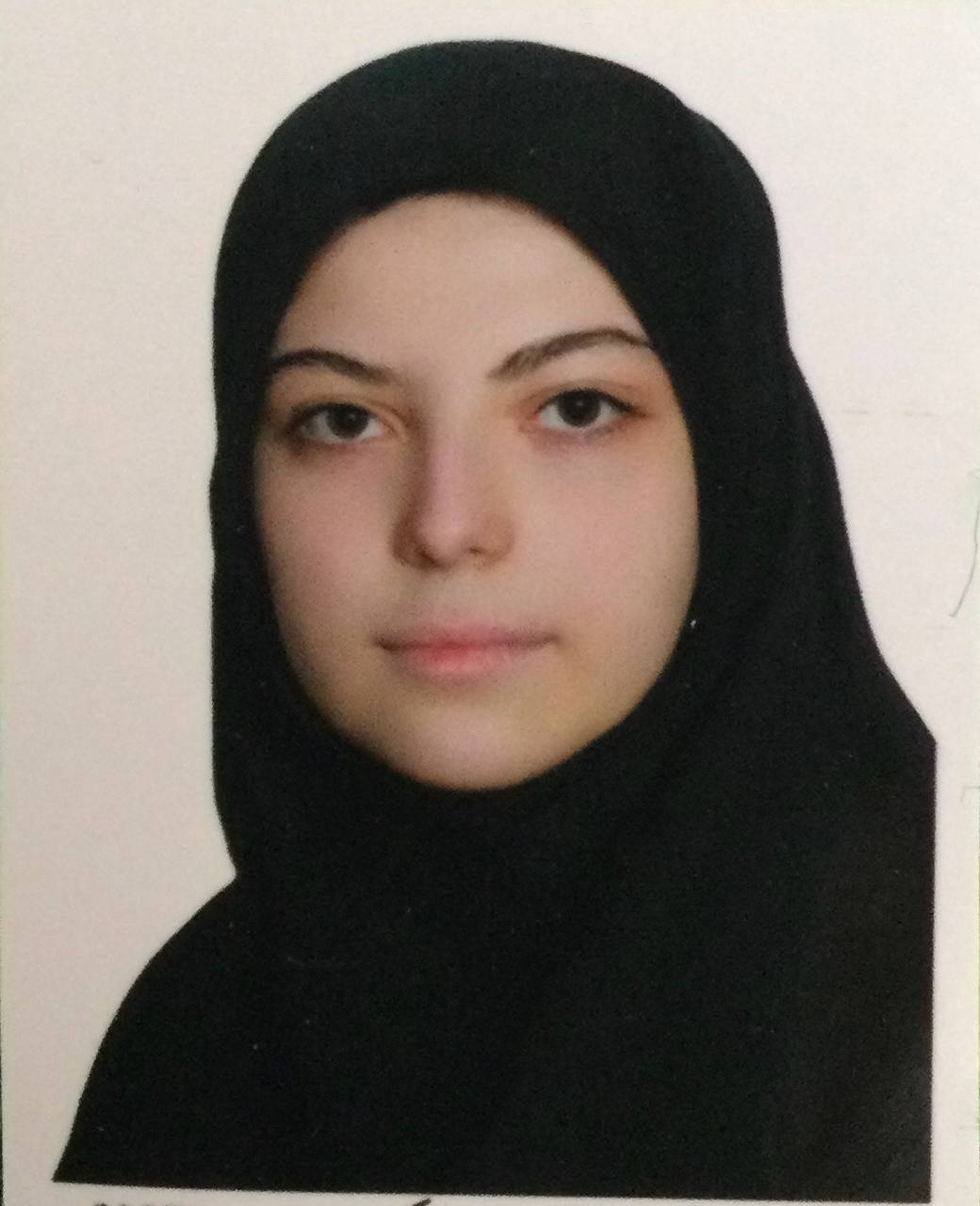 مهیا قجری؛ دانش‌آموز برتر یازدهم تجربی تراز 6760