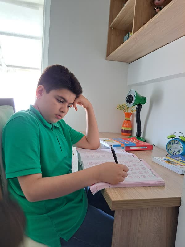 گفتگو با اشکان حاتمی ؛ از پایه ششم تا قبولی در تیزهوشان