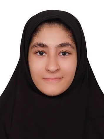 گفت و گو با هلیا حسین پور قهرمان پیشرفت پایه هفتم