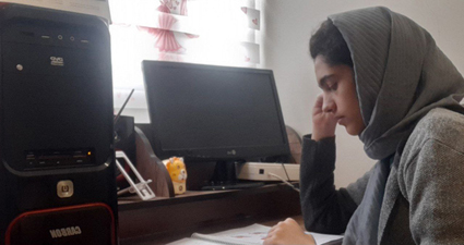 گفت و گو با نیوشا حیدری چگنی،  قهرمان پیشرفت دهم تجربی