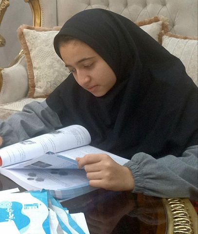 گفتگو با ریحانه کریمی قهرمان پیوستگی یازدهم تجربی سلماس