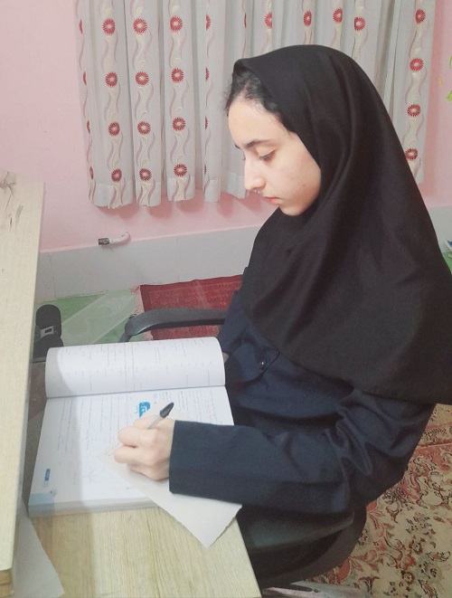 گفت‌وگو با روجا محمدبیکی خورتابسرا؛قهرمان پیشرفت یازدهم ریاضی