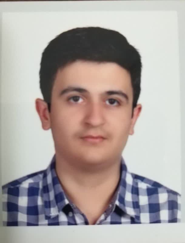 قهرمان پیوستگی: گفتگو با علیرضا احمدیان پایه دهم تجربی