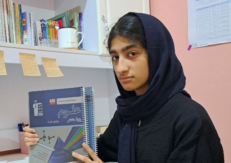 گفت وگو با ثنا سمندری؛قهرمان پیوستگی کلاس هشتم