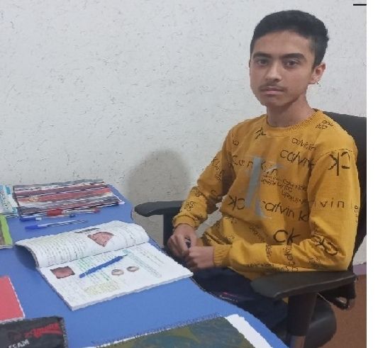 گفتگو با جاویدجیشی قهرمان پیوستگی - یازدهم تجربی -  اهواز