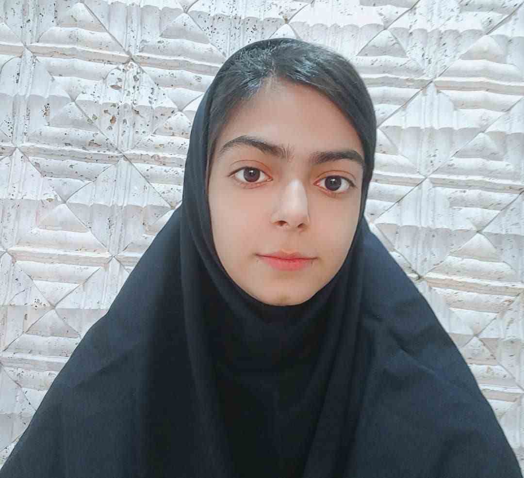 گفت و گو با هلیا اسدی قهرمان پیوستگی یازدهم تجربی