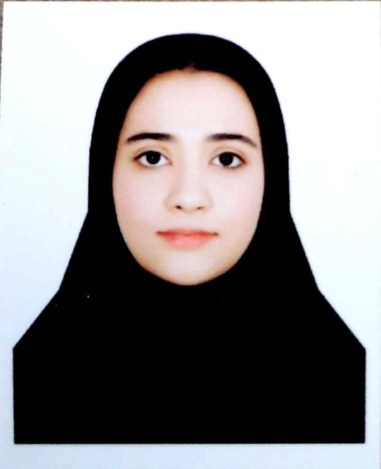مصاحبه با متینا محیاپور لری یازدهم تجربی قهرمان هزارتایی