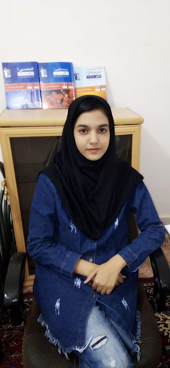 گفت‌وگو با نگین زین‌الصالحین از بم (تیزهوشانی‌ها)