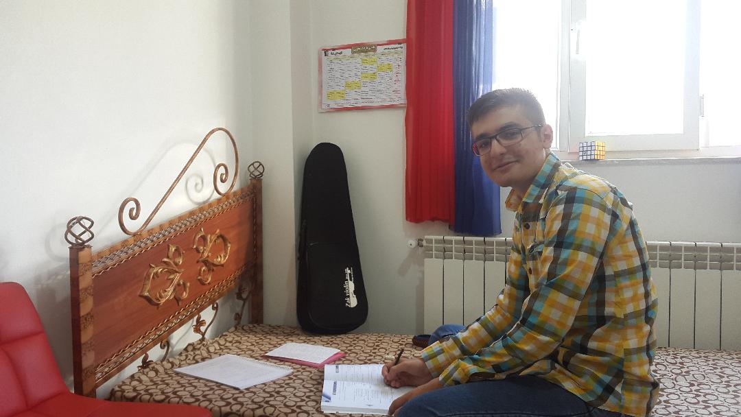 گفت وگو با باربد محمدی، یازدهم تجربی از سقز