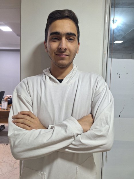 مهدی فروتن: آزمون‌های سه روز یکبار سبب پیشرفت من در این دوران شد